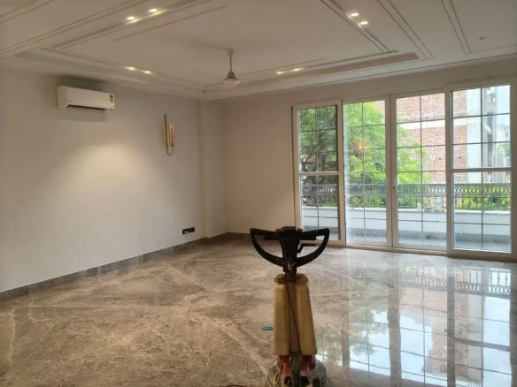 4 BHK Apartment For Rent In Defence Colony